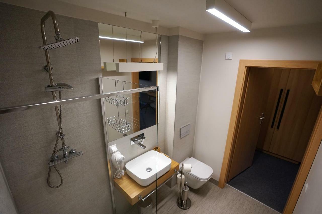 Kamienica Nr 6 Aparthotel Aleksandrow Lodzki Luaran gambar